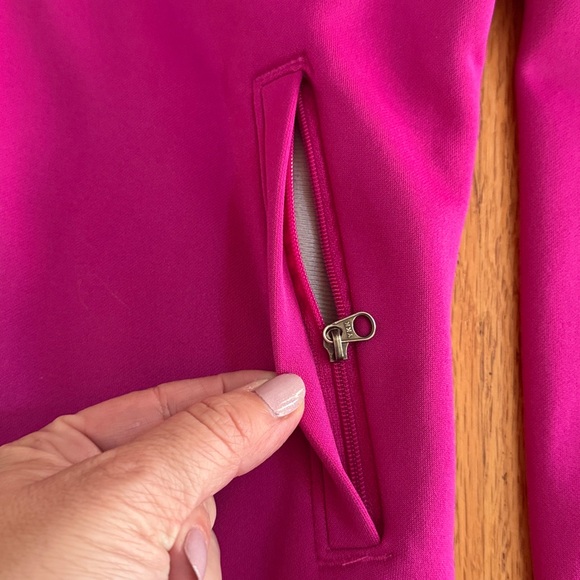 THE NORTH FACE Magenta Fleece Zip Hoodie, Size Medium (10-12) - Picture 5 of 8